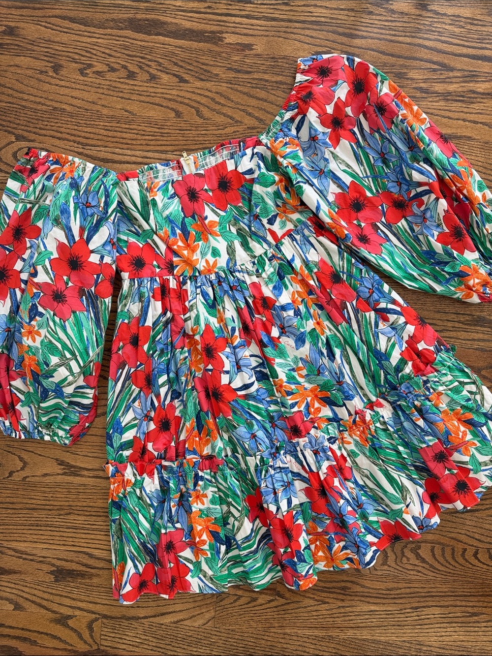 Cara Cara Sip Sip Mini Dress Size XS

Worn once
